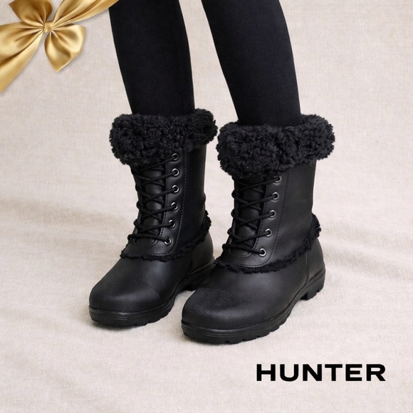 Hunter Shoes - Hunter Shearling Lined Lace-Up Rubber Boots Sz 10F/9M